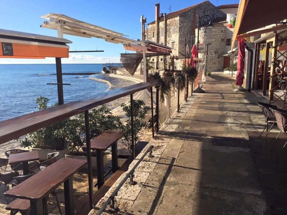 Seafront Apartment Jadri Umag Exteriör bild